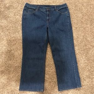 Women’s Relaxed fit Jeans, 18W Petite. Medium Dark Wash. Boot Cut